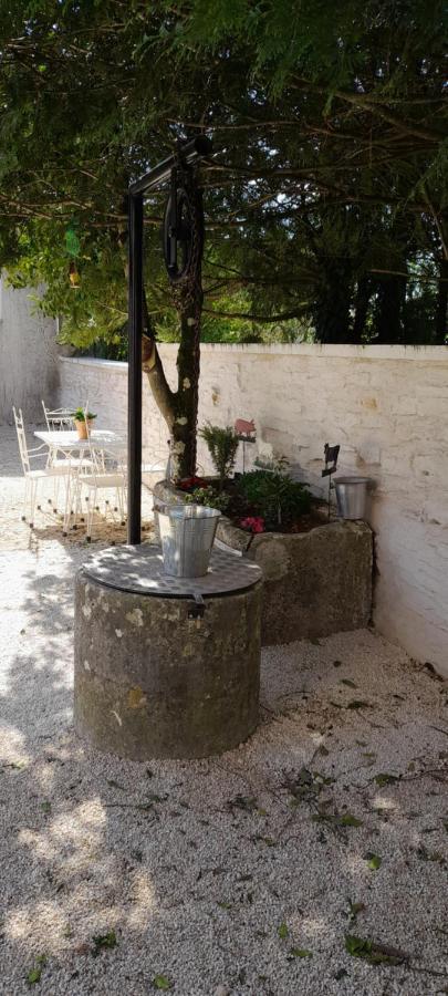 Gite Et Spa 21 Savigny-le-Sec Exterior photo